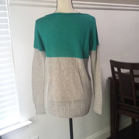 Gap aqua and gray sweater - Picture 6 of 8